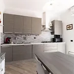 Luna House * 라스페치아